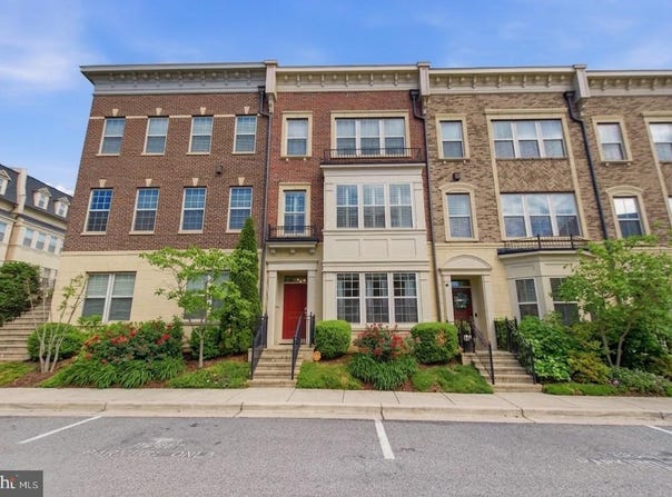 703 QUAYSIDE Court, OXON HILL, MD 20745