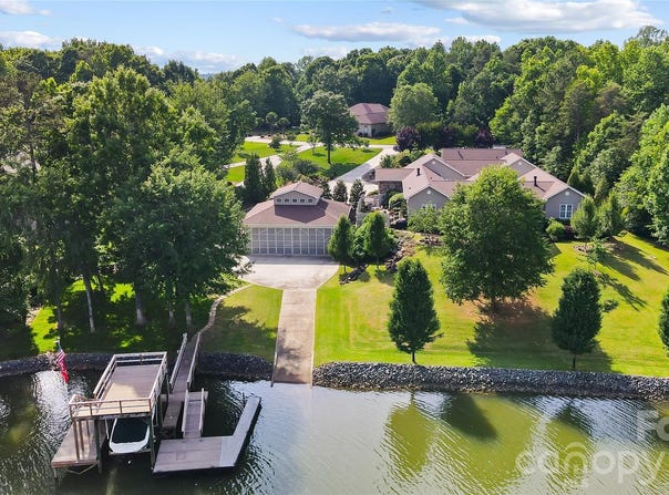 2354 Valelake Road, York, SC 29745