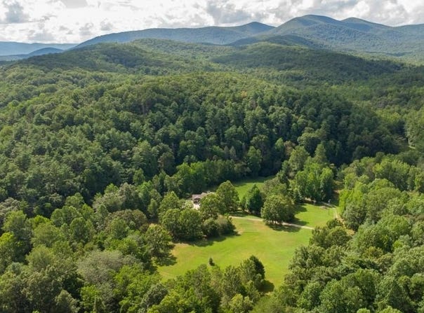932 Woodland Lane, Dahlonega, GA 30533