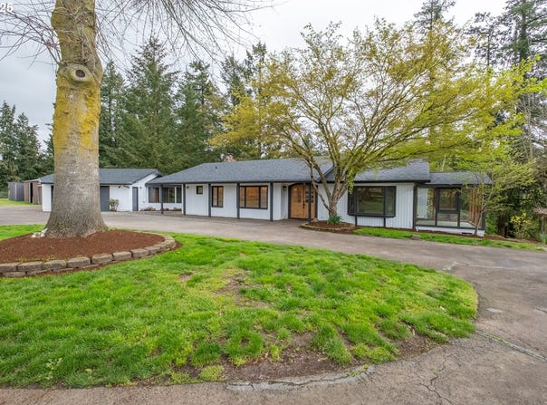 10274 EHLEN RD, Aurora, OR 97002
