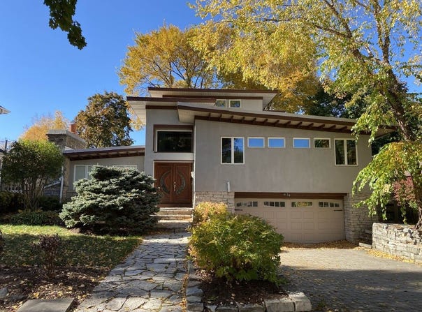 423 Ames Street, Libertyville, IL 60048