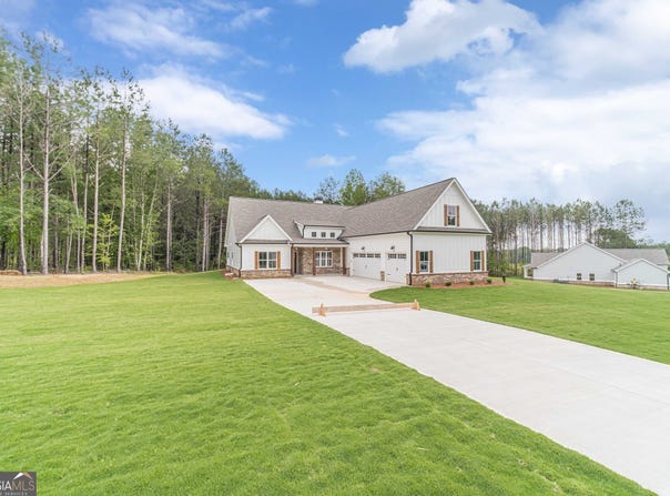 215 Pinewood, Covington, GA 30014