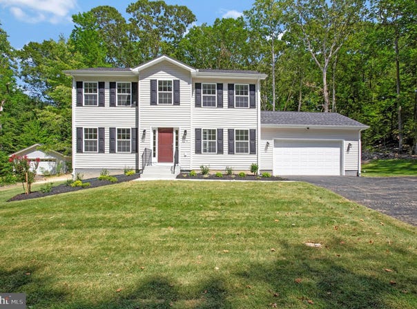 8 E POPLAR Lane, INDIAN HEAD, MD 20640