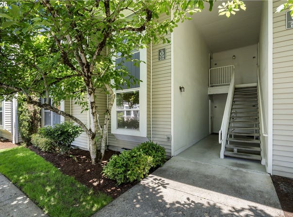 4694 W POWELL Blvd, Gresham, OR 97030