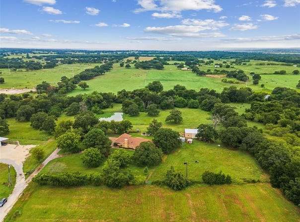 340 HCR 1428, Covington, TX 76636