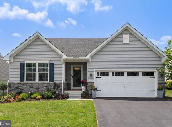 294 LETITIA MANOR DRIVE, WEST GROVE, PA 19390