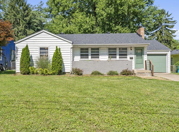 1547 S Kickapoo Avenue, Springfield, MO 65804