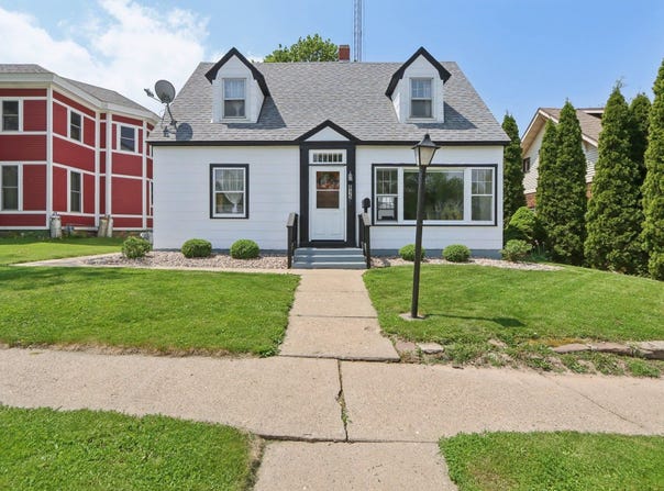 815 Church Street, Wisconsin Dells, WI 53965