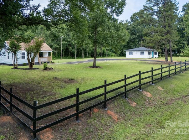 2091 & 2095 Catawba River Road, Fort Lawn, SC 29714