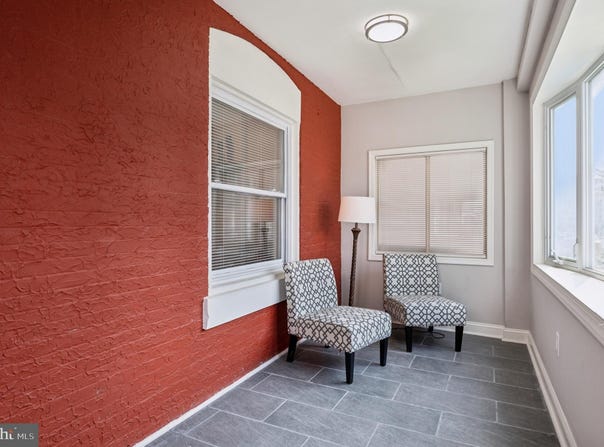 1205 E 9TH STREET, CRUM LYNNE, PA 19022