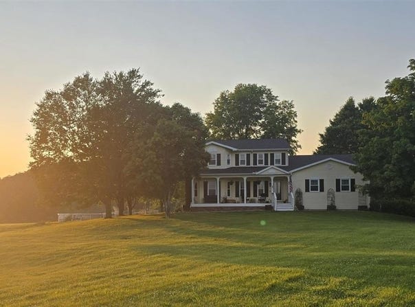 12564 Leitchfield Road, Cecilia, KY 42724