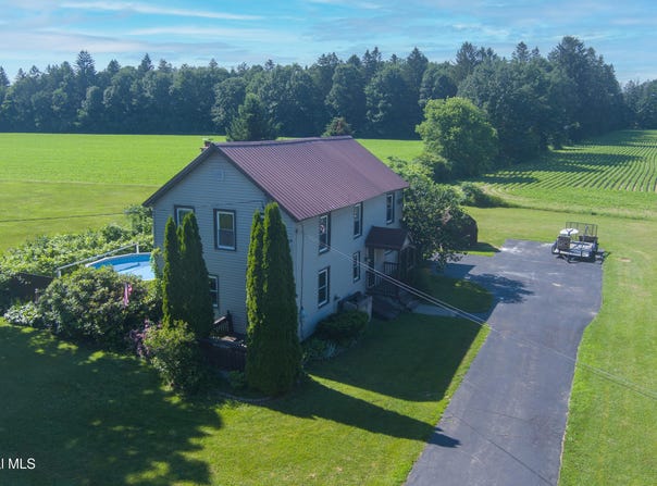 2289 Hickory Hill Road, Mohawk, NY 12068