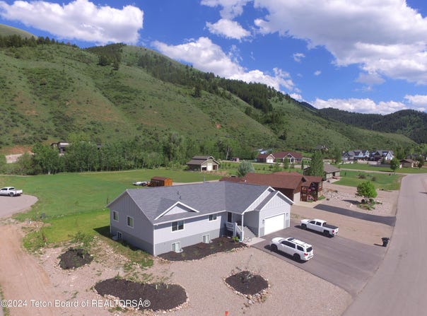 543 ROCKBRIDGE Drive, Afton, WY 83110