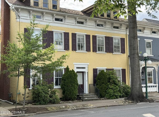 127 N 3RD Street, Lewisburg, PA 17837