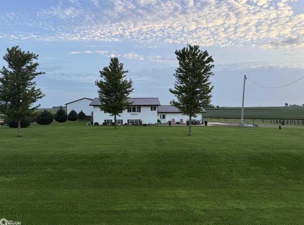 13535 310Th Street, Conrad, IA 50621
