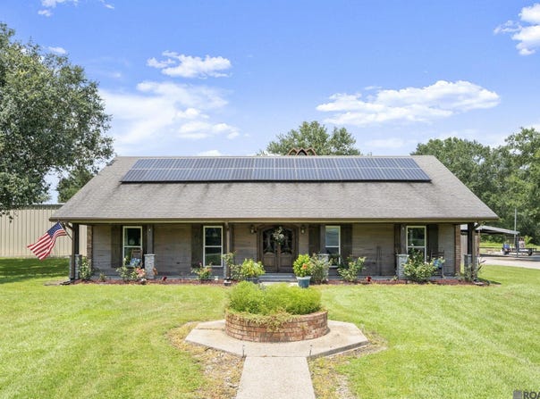 40030 Bud Broussard Rd, Prairieville, LA 70769