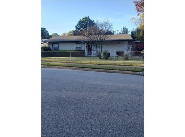 1316 Oakmont Place, Norfolk, VA 23513