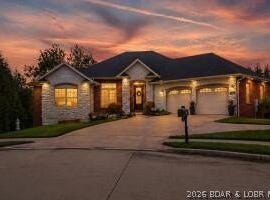 1204 Stablestone Lane, MO 65202
