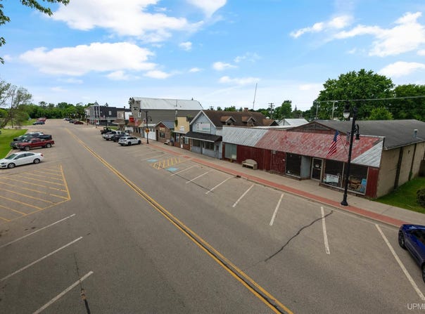 S207 Railroad, Stephenson, MI 49887