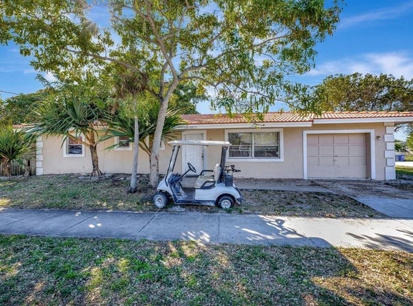 110 NE 17th Ct, Pompano Beach, FL 33060