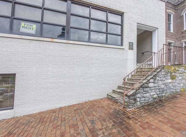 13 Ardery Place, Paris, KY 40361