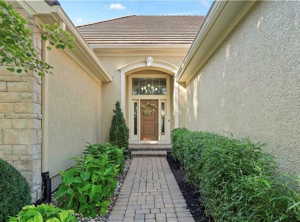 15206 CATALINA Street, Leawood, KS 66224