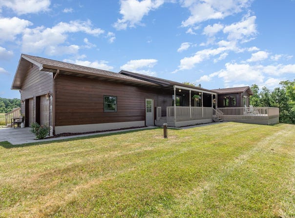 4825 W Jordan Road, Weidman, MI 48893