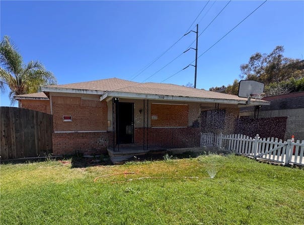 5016 W 116th Street, Hawthorne, CA 90250