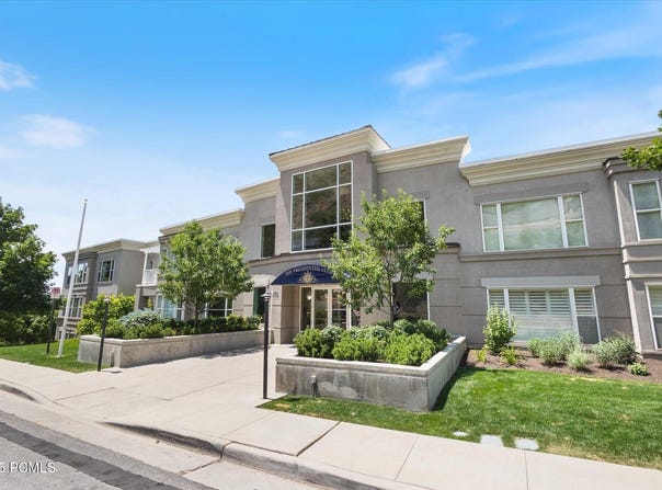 3075 E Kennedy Dr Drive, Salt Lake City, UT 84108