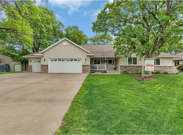 632 N Pine Street, Royalton, MN 56373