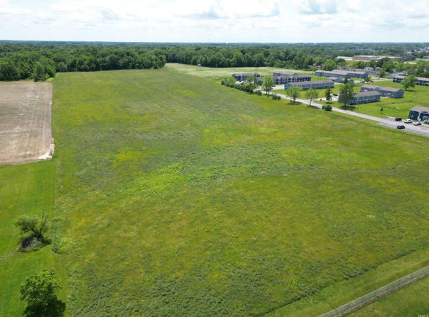 1700 E Bradford Pike, Marion, IN 46952
