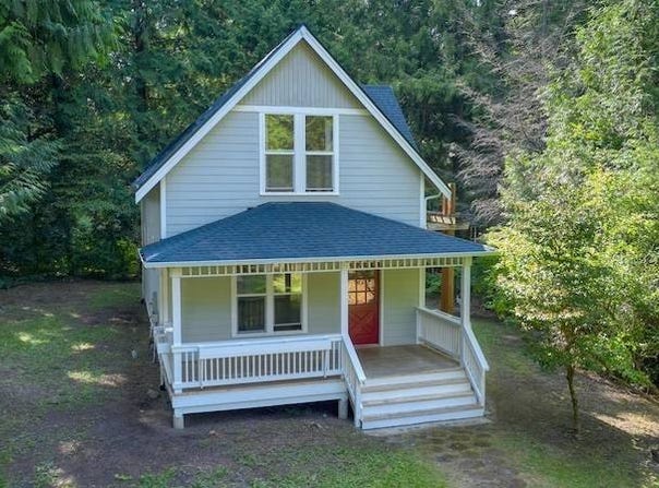 1852 Washington Drive, Point Roberts, WA 98281