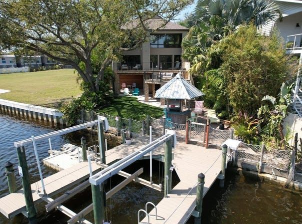 4035 N RIVER VIEW AVENUE, TAMPA, FL 33607