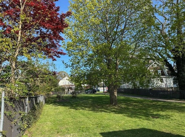 38 Newton Avenue, Westerly, RI 02891