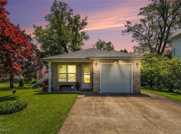 659 White Street, Conneaut, OH 44030