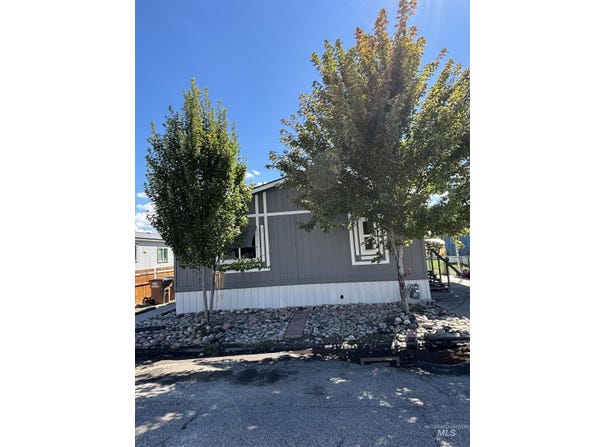 701 Monte Vista Dr, Emmett, ID 83617
