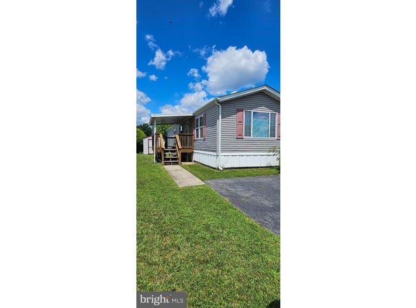 110 ROUNDUP Road, MIDDLE RIVER, MD 21220