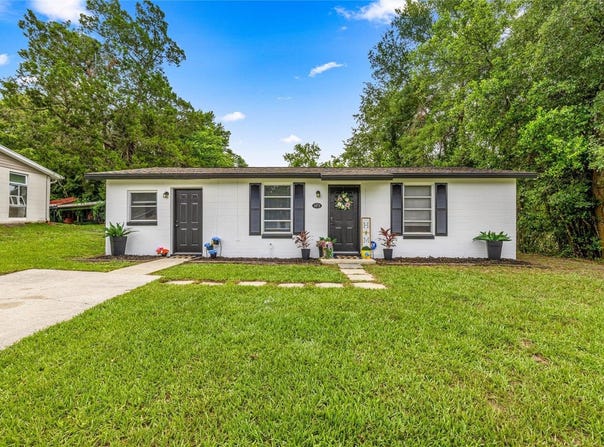 1872 W FREEMAN PLACE, CITRUS SPRINGS, FL 34434