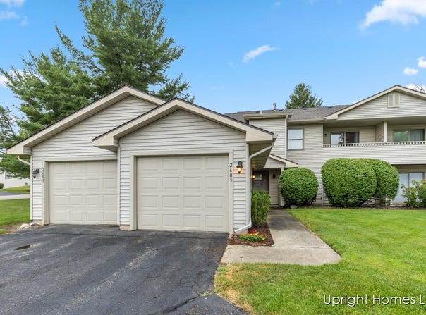 2685 Hillandale Drive NW, Walker, MI 49534
