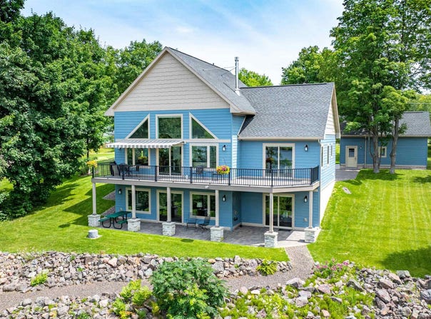 2150 Jasberg, Hancock, MI 49930