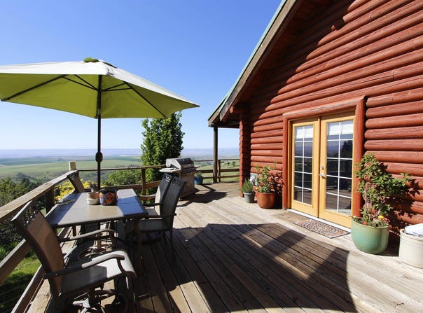 39055 Hilltop Ln, Lewiston, ID 83501
