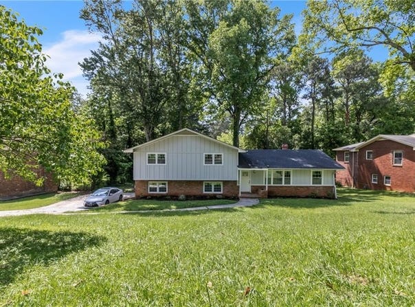 4373 SUN VALLEY Boulevard, Atlanta, GA 30344