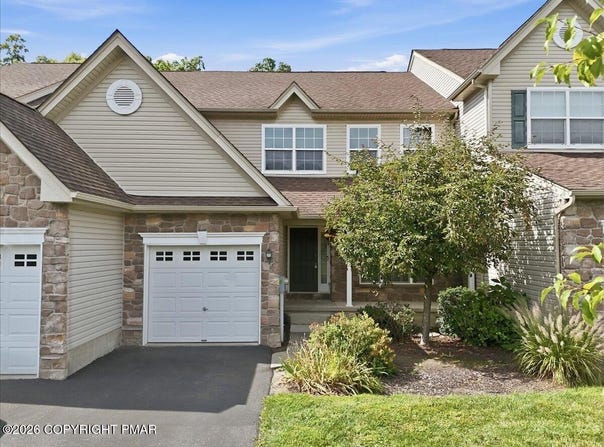 1775 Big Ridge Drive, East Stroudsburg, PA 18302