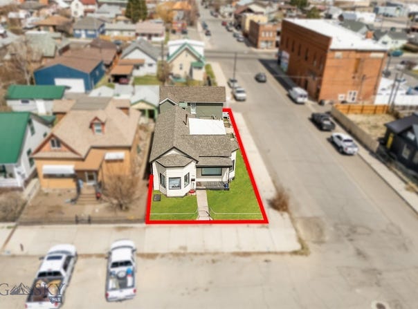 1048 S Wyoming Street, Butte, MT 59701