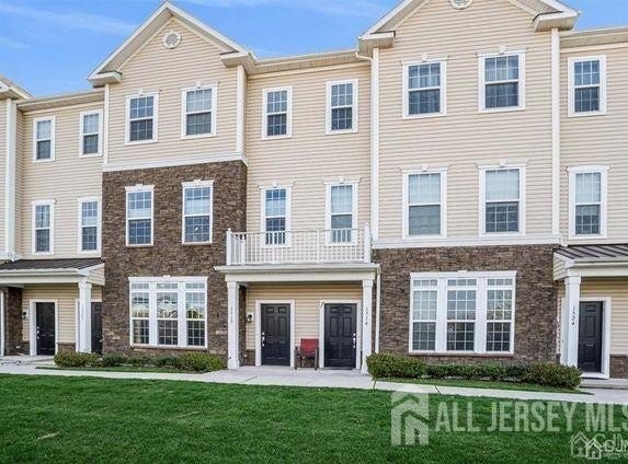 1515 Hudson Cir Circle, Highland Park, NJ 08904