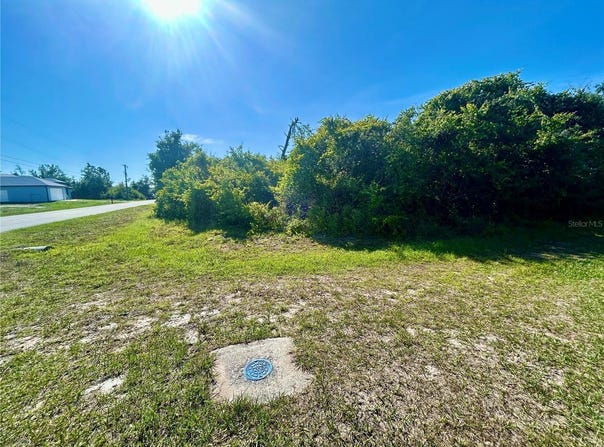 13149 AMARYLLIS CIRCLE, PORT CHARLOTTE, FL 33981