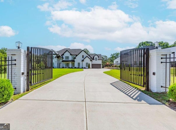 3735 Hamilton Mill, Buford, GA 30519