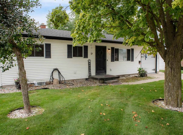 913 Stinson Drive, Saginaw, MI 48604
