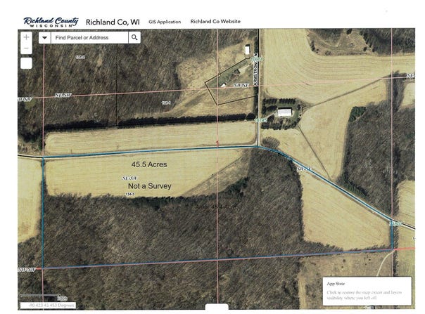 45 Spring Hill Rd Road, Richland Center, WI 53581-0000