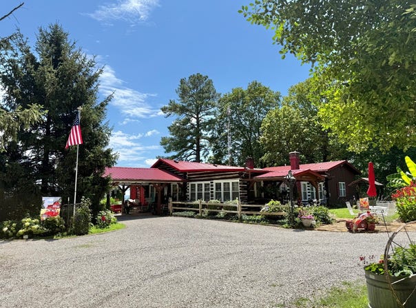 9225 Sunset Road, Tell City, IN 47586